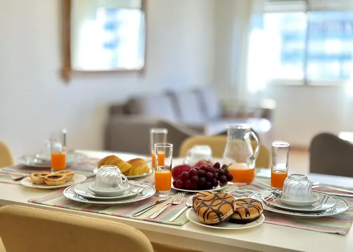 3 By Homing Appartement Quarteira