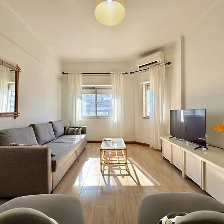 3 By Homing Apartmán *